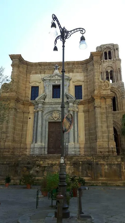 Duchi Lägenhet Palermo Italien